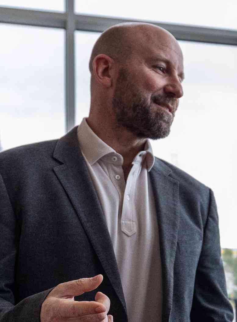 Meta内部AI战略分歧加剧：新老团队路线之争引发资源争夺战(图6)